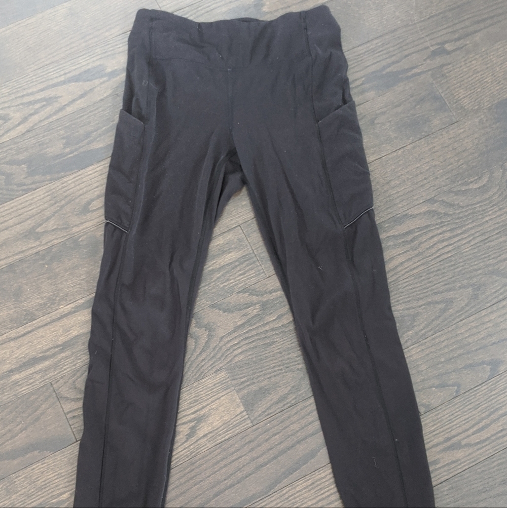 Black Lululemon Leggings with Pockets
